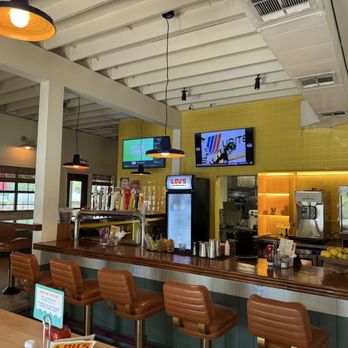 Lou’s - Barton Springs - Inside - American Near Me - Austin, Texas Lou’s - Barton Springs - Inside - American Near Me - Austin, Texas