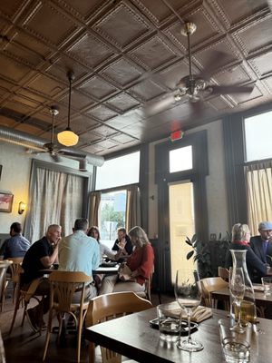 The Roosevelt by null