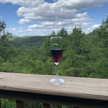 Hillside Winery - Wineries Near Me - Pigeon Forge, Tennessee Hillside Winery - Wineries Near Me - Pigeon Forge, Tennessee