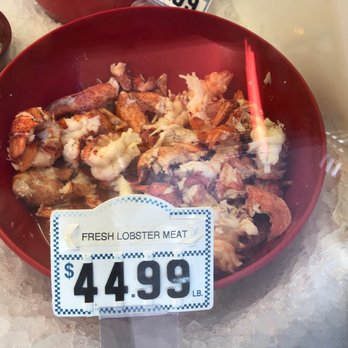 Taylor Lobster Company - Fresh lobster meat - Seafood Markets Near Me - Kittery, Maine Taylor Lobster Company - Fresh lobster meat - Seafood Markets Near Me - Kittery, Maine