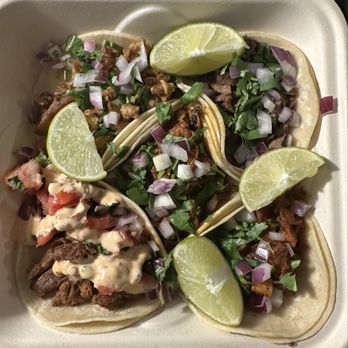 El Cocinero - Tacos - Mexican Near Me - Van Nuys CA, California