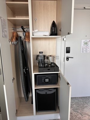 Courtyard by Marriott Paris Gare de Lyon by null