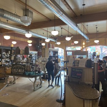 The Copper Q - View of entire shop. - Bakeries Near Me - Big Bear Lake, California The Copper Q - View of entire shop. - Bakeries Near Me - Big Bear Lake, California