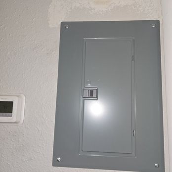 Electrical Remodeling & Solutions JD - New Electric Panel - Electricians Near Me