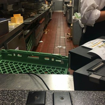 Steak ’n Shake - This is after they "cleaned it up" - Fast Food Near Me - Bradenton, Florida Steak ’n Shake - This is after they "cleaned it up" - Fast Food Near Me - Bradenton, Florida