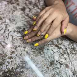 Mimi Nails - Mimi nails Mount Juliet