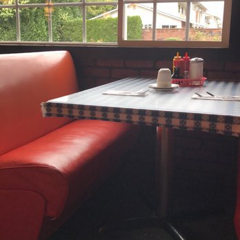 Kwang Chow Restaurant - The same booths since opened - Chinese Near Me - Portland, Oregon