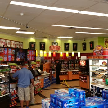 Sheetz - Coffee and food. These guys have built an empire off easy and fast. - Convenience Stores Near Me - High Point, North Carolina