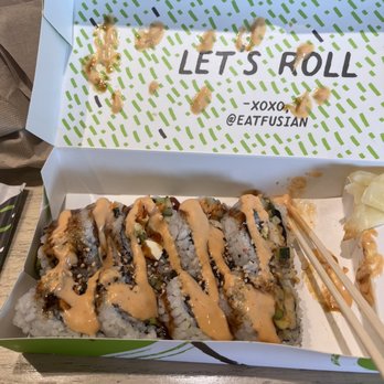 FUSIAN - roasted tofu roll - Sushi Bars Near Me - Dayton, Ohio