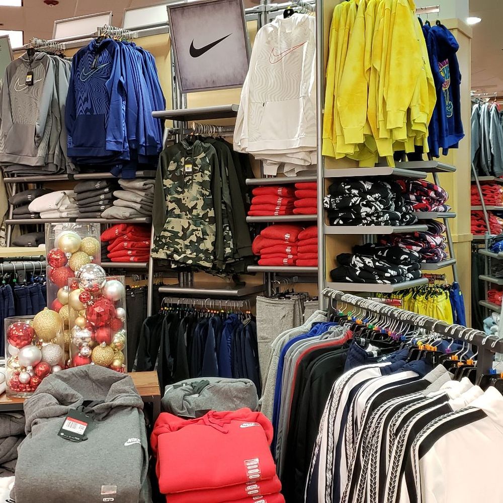 Scheels - Clothing - Hunting & Fishing Supplies Near Me - West Des Moines, Iowa Scheels - Clothing - Hunting & Fishing Supplies Near Me - West Des Moines, Iowa