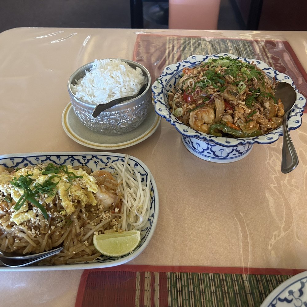 Pad Thai Pad Thai