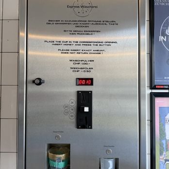 Express-Wäscherei Selfservice - Detergent 1CHF and Softeners 0.50 CHF dispenser with cups. - Laundromat Near Me - Zürich, ZH Express-Wäscherei Selfservice - Detergent 1CHF and Softeners 0.50 CHF dispenser with cups. - Laundromat Near Me - Zürich, ZH