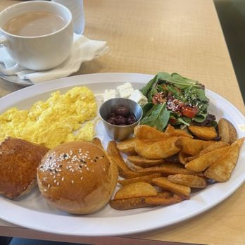 Art Lunch - Armenian Breakfast with Armenian Gata - Breakfast & Brunch Near Me - Pasadena, California Art Lunch - Armenian Breakfast with Armenian Gata - Breakfast & Brunch Near Me - Pasadena, California