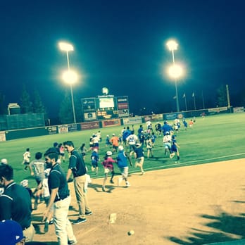 Quakes - Professional Sports Teams Near Me - Rancho Cucamonga, California Quakes - Professional Sports Teams Near Me - Rancho Cucamonga, California