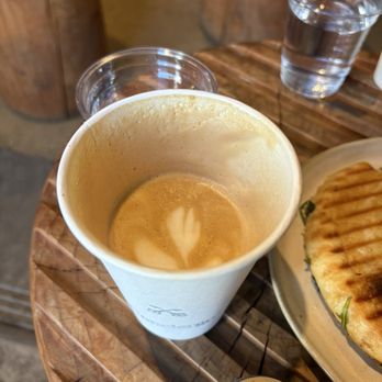 Concierge Coffee - Vanilla Latte - Coffee & Tea Near Me - Los Angeles, California