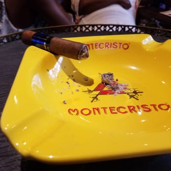 Casa de Montecristo - Cigar - Tobacco Shops Near Me - New York, New York