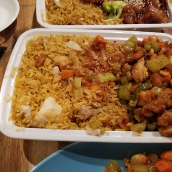 Hot Wok - Actual combo portion is 2/3 rice, 1/3 main, initially rice is hidden by main - Chinese Near Me - Jacksonville, Florida Hot Wok - Actual combo portion is 2/3 rice, 1/3 main, initially rice is hidden by main - Chinese Near Me - Jacksonville, Florida