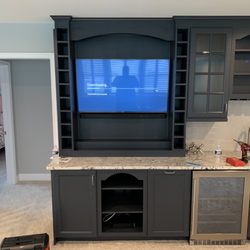 Av unlimited - Tv installed at wet bar