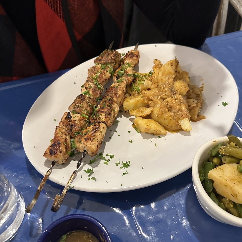 Petos - chicken souvlaki - Greek Near Me - Carmel, Indiana Petos - chicken souvlaki - Greek Near Me - Carmel, Indiana