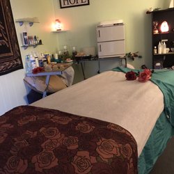 A Rose's Touch Massage Therapy