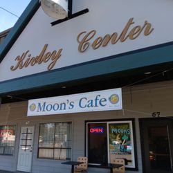 Moon’s Cafe - Uner the peek of Kivley Center