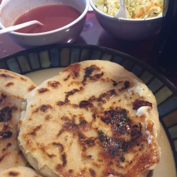 El Cafetalito - Queso con loroco - Salvadoran Near Me - Commerce, California