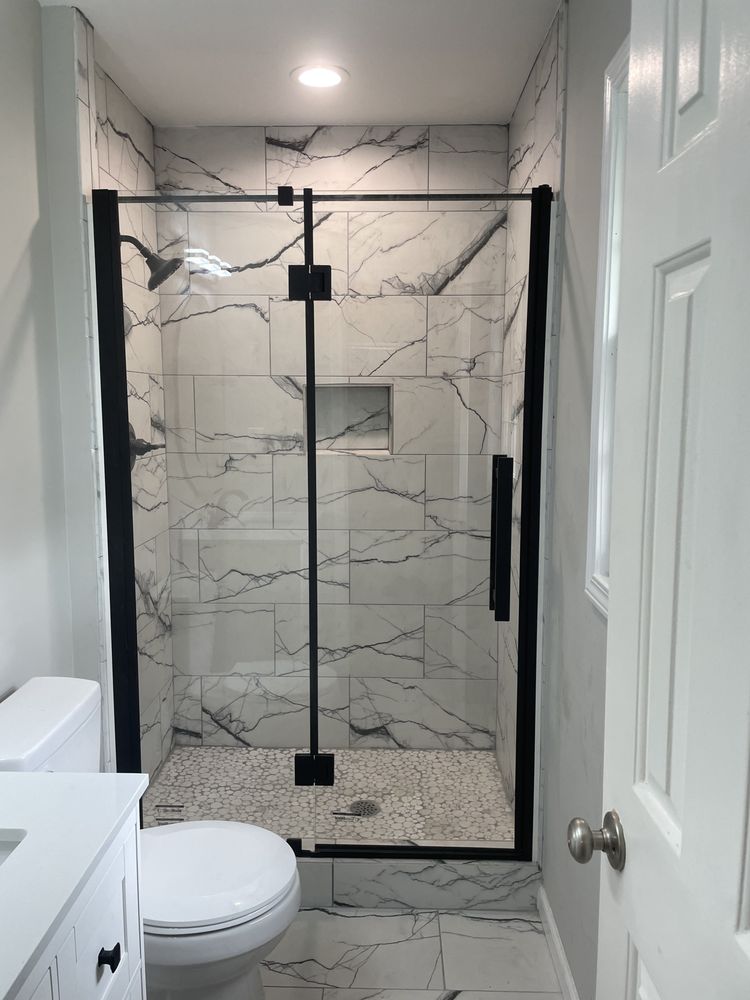 Slide of D&M Remodeling Service