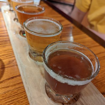 Glacier BrewHouse - IPA Sampler - IPA, Split IPA, Cask IPA, Tangerine IPA, Blood Orange IPA - American Near Me - Anchorage, Alaska