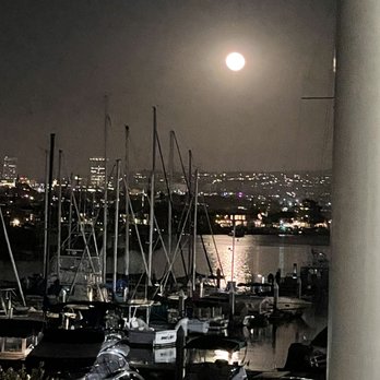 Lighthouse - Nice view - Breakfast & Brunch Near Me - Newport Beach, California