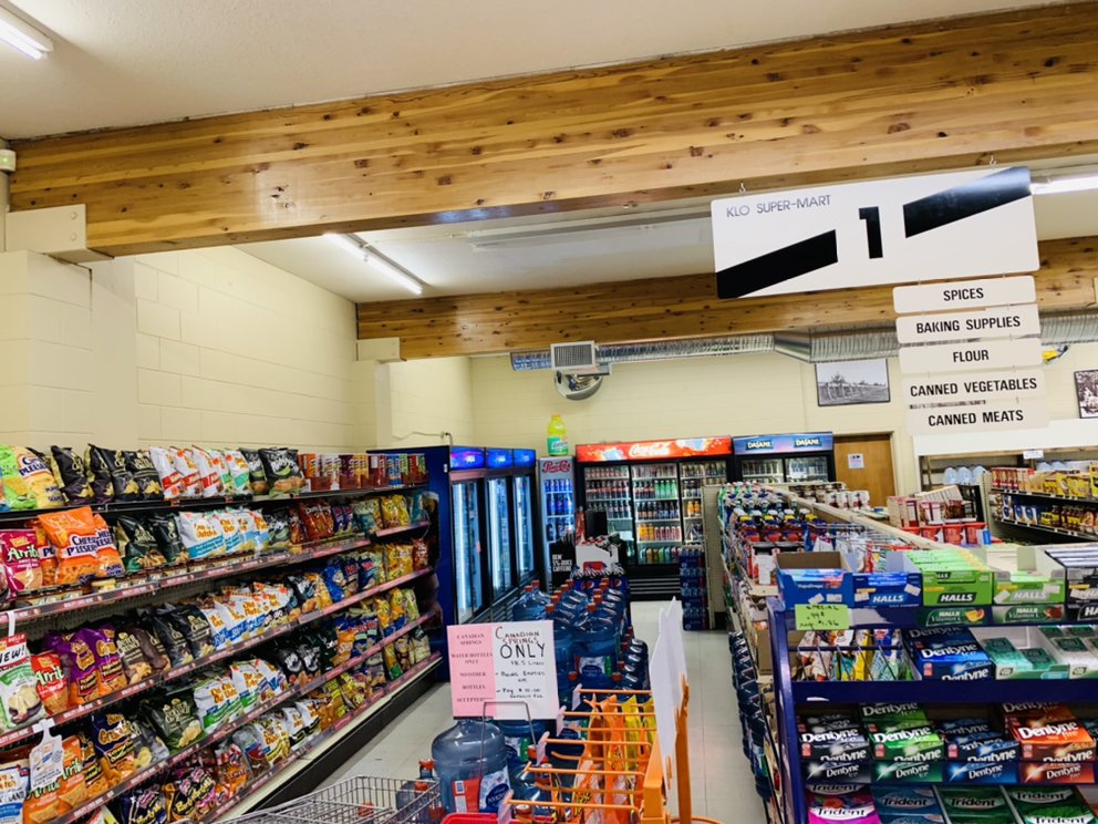 K L O Super-Mart Logo