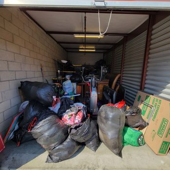 AFD Movers - Thinking it was hopeless to move all these things. If it was even worth it . - Movers Near Me - Irvine, California AFD Movers - Thinking it was hopeless to move all these things. If it was even worth it . - Movers Near Me - Irvine, California