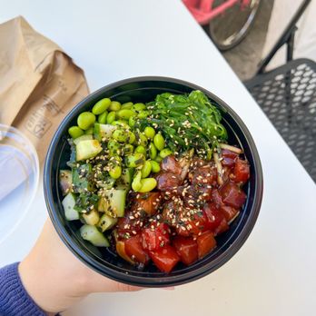 Poke Fix Hawaii - Sushi Bars Near Me - Honolulu, Hawaii