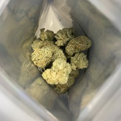Moonflower Delivery - SELFiES Nuggets flower