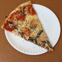 Pepperoni & Mushroom Slice