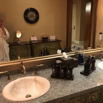 Kelly's Spa - Beautiful vanity area - Massage Near Me - Riverside, California