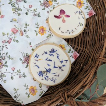 Kitchen M'aides - Pretty Baby Shower Sweets! - Caterers Near Me Kitchen M'aides - Pretty Baby Shower Sweets! - Caterers Near Me
