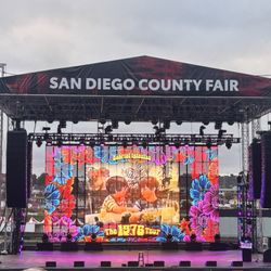 Grandstand stage