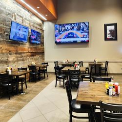 Cafe 1297 - TVs and seating area