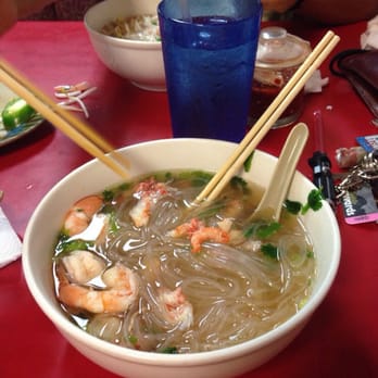 Pho 999 Reseda - Clear noodle soup #35 - Vietnamese Near Me - Reseda, California Pho 999 Reseda - Clear noodle soup #35 - Vietnamese Near Me - Reseda, California