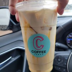 Coffee Jerks Deer Creek - White chocolate iced mocha