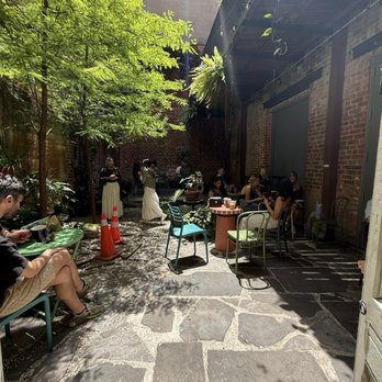 Fourth Wall - Coffee & Tea Near Me - New Orleans, Louisiana