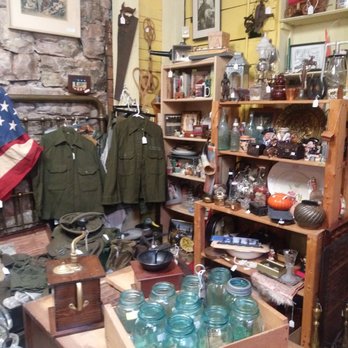 Staples Mill Antiques - Antiques Near Me - Stillwater, Minnesota Staples Mill Antiques - Antiques Near Me - Stillwater, Minnesota