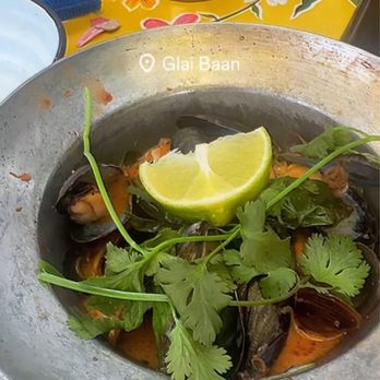 Glai Baan - Hoi Mlang Pou (PEI Mussels, lemongrass, chili jam) SO GOOD! - Thai Near Me - Phoenix, Arizona