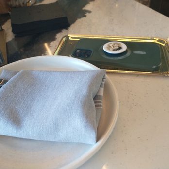 Kingfisher - Fancy cell holders - Vietnamese Near Me - San Diego, California Kingfisher - Fancy cell holders - Vietnamese Near Me - San Diego, California