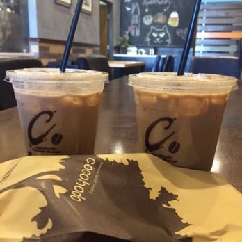 Cocohodo - Vanilla late & Caramel macchiato & small bag of cocohodo pastry (9pcs) = 12bucks - Desserts Near Me - Rowland Heights, California