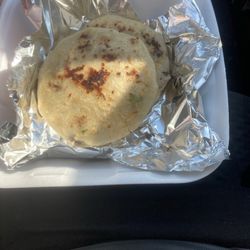 La Gloria Pupuseria
