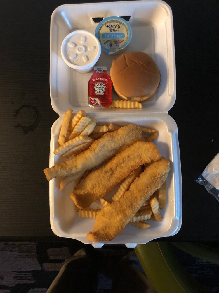 CHARLIE’S SEAFOOD & CARRYOUT RESTAURANT 52 Photos & 63 Reviews 926