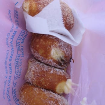 Leonard's Bakery - Malasadas: Original (white sugar), Dobash (chocolate-filled), Custard-filled, and Cinnamon - Bakeries Near Me - Honolulu, Hawaii Leonard's Bakery - Malasadas: Original (white sugar), Dobash (chocolate-filled), Custard-filled, and Cinnamon - Bakeries Near Me - Honolulu, Hawaii