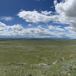 Ulm Pishkun State Park Visitors Center - Panoramic view from the hiking trail