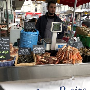 Marché des Capucins - Farmers Market Near Me - Bordeaux, 33 Marché des Capucins - Farmers Market Near Me - Bordeaux, 33